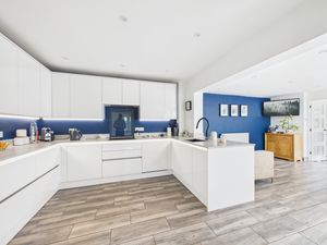 Kitchen/Dining Room- click for photo gallery